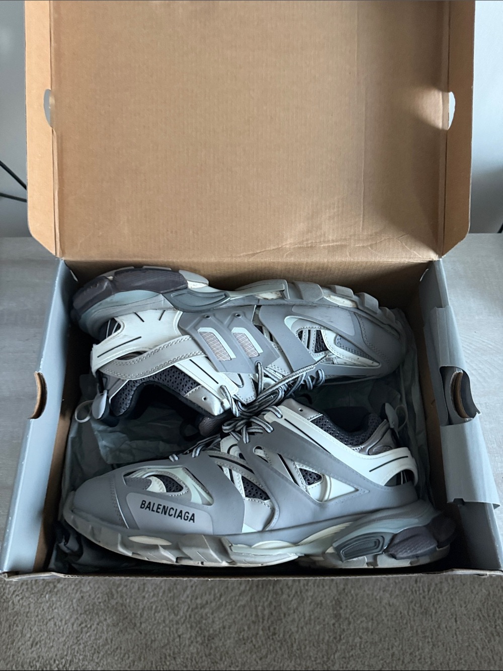 Balenciaga Chunky Track Sneakers in Gray, Black and Cream - Picture 4 of 5